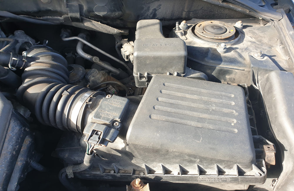 Toyota Avensis T Spirit D4D Air filter box